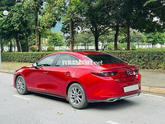 Mazda 3 2022 1.5L Luxury - 40000 km