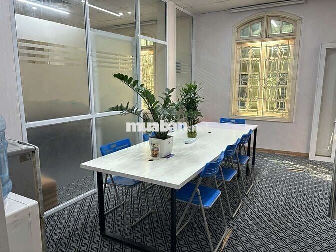 Văn phòng 72m2 lầu 3 thang máy Phạm Văn Đồng