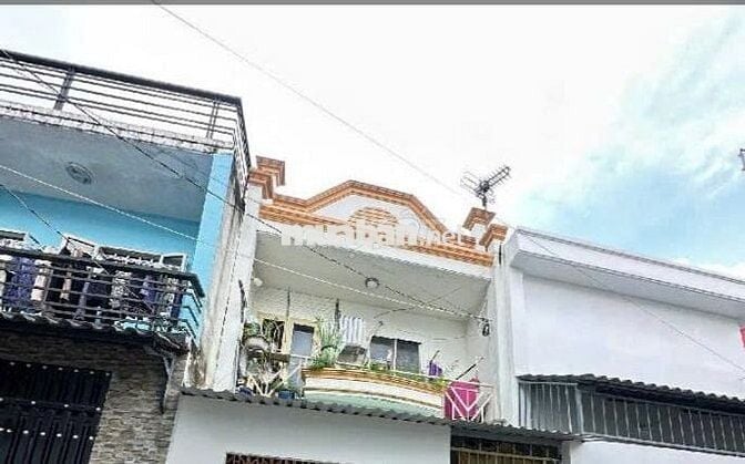 BÁN NHÀ GIÁP TRƯỜNG HỌC KIM ĐỒNG, 44 M2, 3 TỶ x