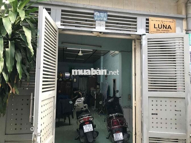 Nhà nở hậu đường Nguyễn tr Phương