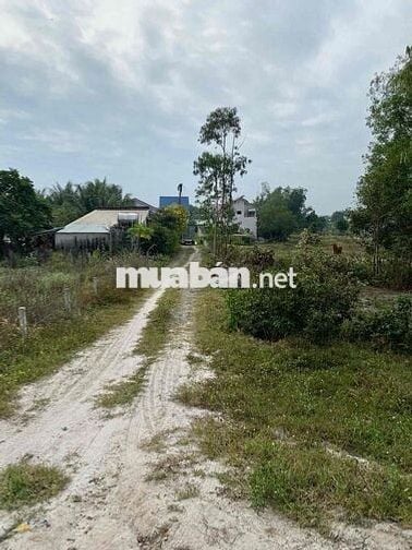 BÁN LÔ ĐẤT ĐẸP TRUNG TÂM PHƯỜNG LAGI – SỔ RIÊNG – 4 MẶT TIỀN – GIÁ TỐT