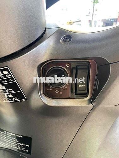 Sh 350 đời 2025 xám titan siêu lướt