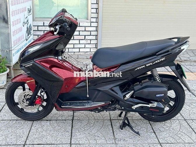 Airblade 125 Fi 2013,xe đẹp,máy êm ngon