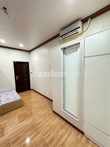 Cho thuê nhà tập thể Trần Hưng Đạo, phố Thọ Lão, Hai Bà Trưng