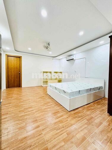 Cho Thuê Phòng Full Nội Thất Mới 100% Gần ĐH Nguyễn Tất  Thành