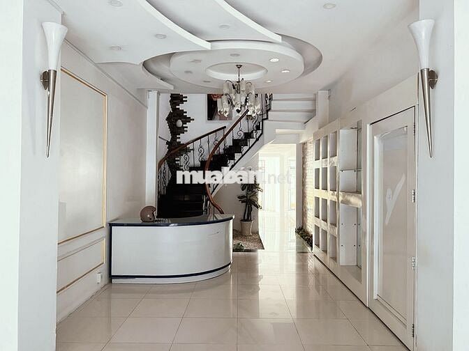 BÁN NHÀ MẶT TIỀN Phan Đình Phùng - Giá 22,5tỷ - Trung tâm Đà Lạt