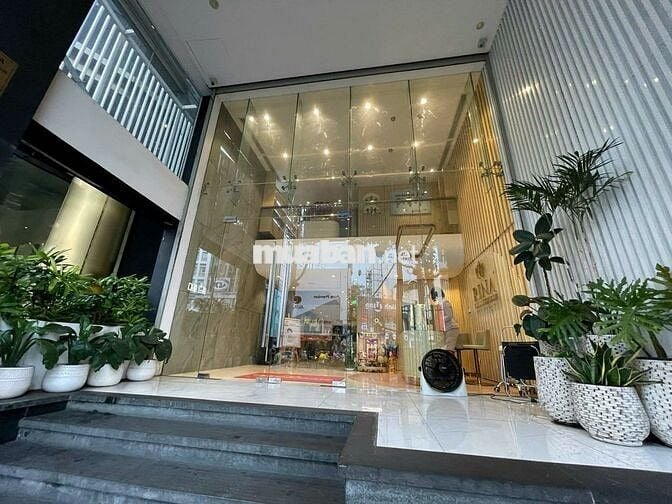 Tòa Nhà 8 Tầng Mặt Tiền Đường 3/2 – P.12 Quận 10 – Full PCCC