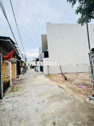 BÁN LÔ ĐẤT KIỆT OTO TRÁNH  NHAU , VÀO TẬN NƠI .