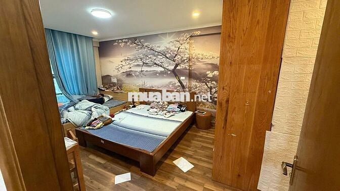 Bán gấp CH R4 Goldmark City 136 Hồ Tùng Mậu, 111m2,3N,2WC, giá 10.2 tỷ