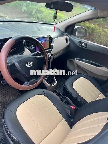 huyndai i10 2016 base sedan MT