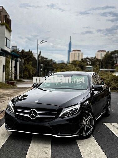 Mercedes Benz C300 AMG 2016 Black Edition