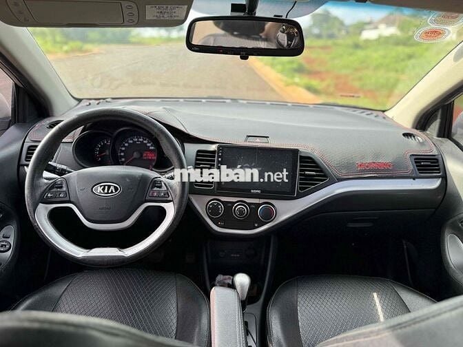 Kia Morning nhập khẩu chuẩn gia đình