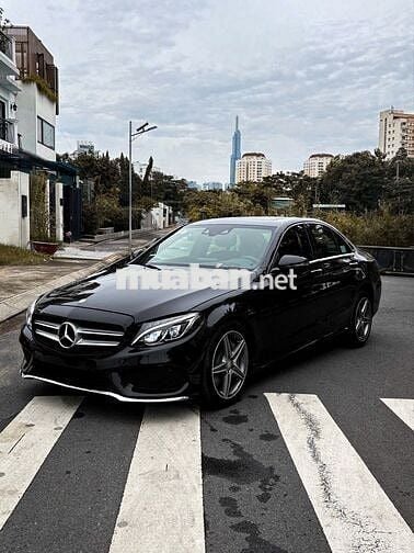 Mercedes Benz C300 AMG 2016 Black Edition