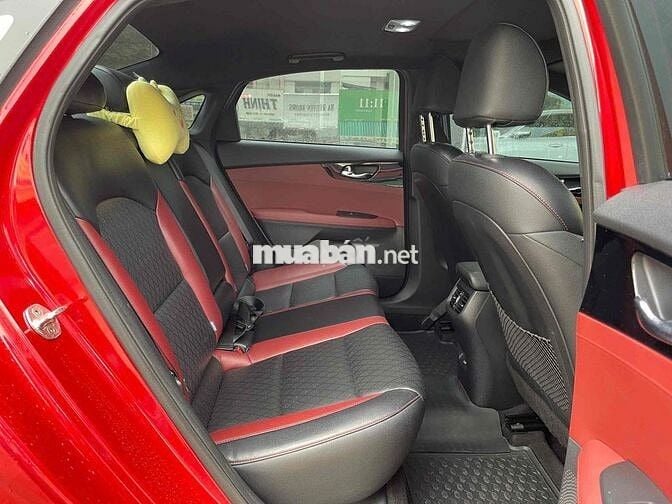 Kia K3 1.6 Premium 2021 xe chất đẹp