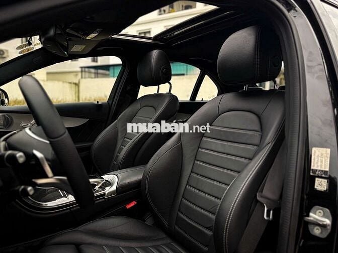 Mercedes Benz C300 AMG 2016 Black Edition