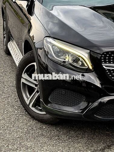 Mercedes Benz GLC200 2018 Black Edition