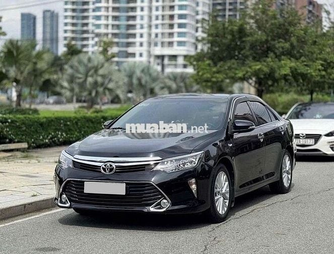 Bán Toyota Camry 2.0E 2019 siêu lướt