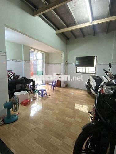 Nhà giảm giá kịch khung vì cần bán gấp , Trung Tâm Bình Tân