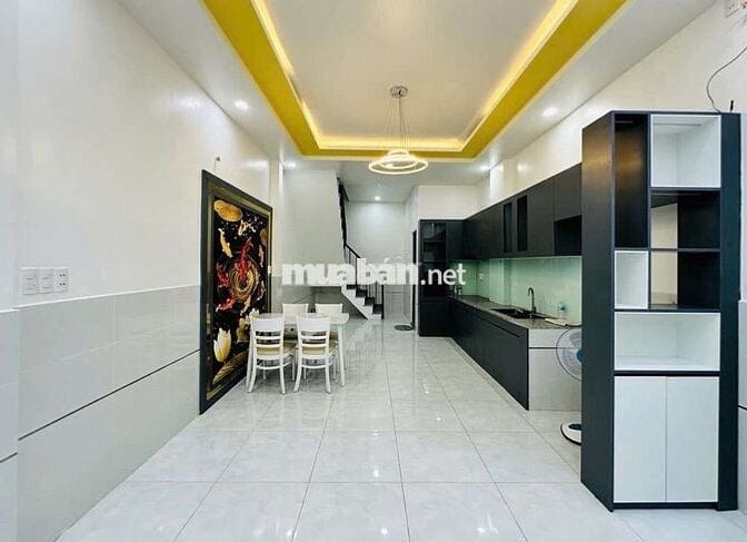 Nhà Trung Tâm Bình Tân , Xe hơi vivu , thông tứ tung , khu dân trí