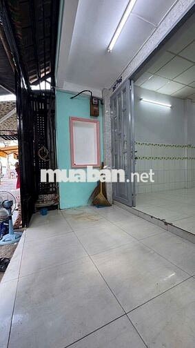 4 PHÒNG NHÀ NGAY CHỢ BUÔN BÁN OK