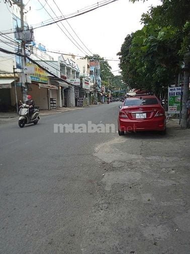 Cần bán nhà MT 31 Nguyễn Phúc Chu. DT250m². Giá 32,5 tỷ 