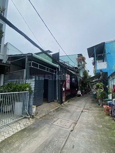 CHÍNH CHỦ CẦN TIỀN BÁN GẤP NHÀ HẺM OTO ĐƯỜNG 100 BÌNH THỚI DIỆN TÍCH 8