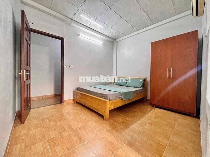 Phòng Thoáng Mát, An Ninh Ngay Lottemart Quận 7