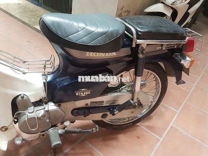 Honda Cub 8270 màu Xanh cúp nhật