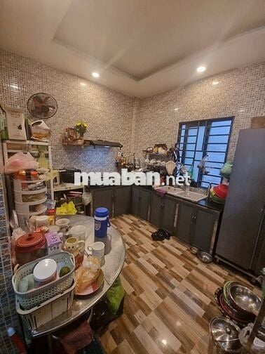 GIẢM SỐC 1TY5 -  NHÀ MTKD SÁT CMT8 - 4X17 X 3 TẦNG HC ĐỦ - 8 TỶ MẤY