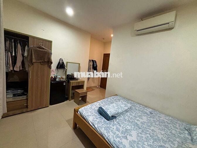 Cần pass căn hộ dv him lam,chuyển cọc lại