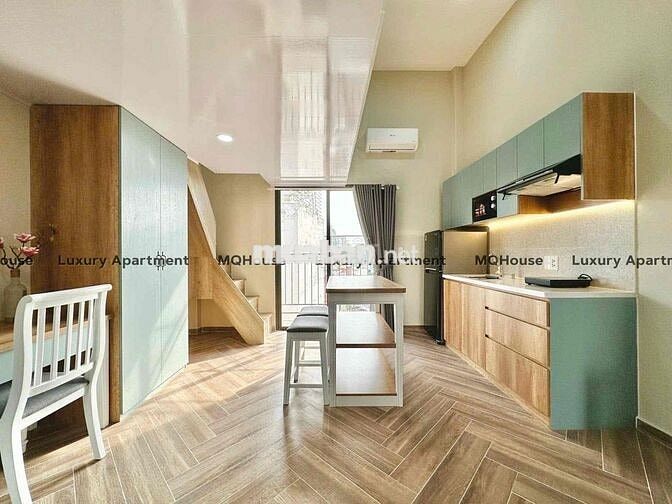 Chung Cư Mini Ban Công Thoáng Ngay Khu K300 - Gần CV HVT, Sân Bay