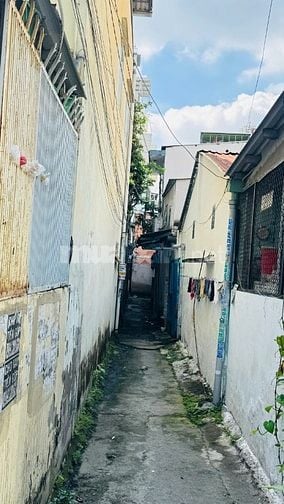 🏠 BÁN NHÀ 1 TRỆT 1 LẦU – GẦN TRƯỜNG NGUYỄN HỮU THỌ –   GIÁ CHỈ 2.2 TỶ