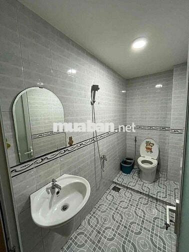 cho thuê nhà mặt tiền Hiền Vương - tân Phú