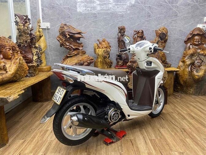 👉Vision 2018 máy nguyên zin bao êm, dàn áo cứng