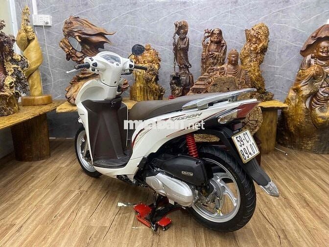 👉Vision 2018 máy nguyên zin bao êm, dàn áo cứng