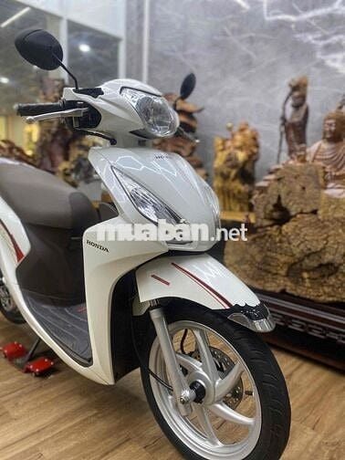 👉Vision 2018 máy nguyên zin bao êm, dàn áo cứng