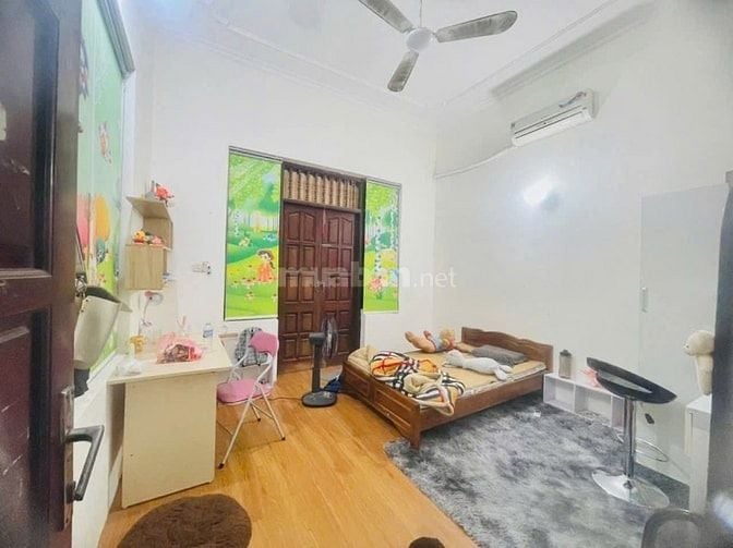 Xuân Đỉnh –  Bắc Từ Liêm – 81 M2 – 3 T – MT – 5.6 M – Giá 19.8 Tỷ. 