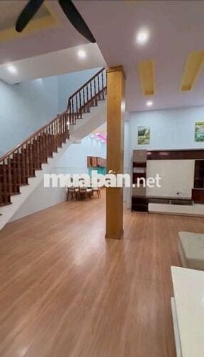 Cho thuê nhà 1 Trệt 2 Lầu gần quốc lộ 1k phường Đông Hoà