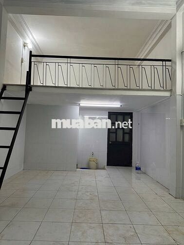 Mặt Bằng KD - 50m2 (có gác) - Đường Nguyễn Gia Trí, Quận Bình Thạnh