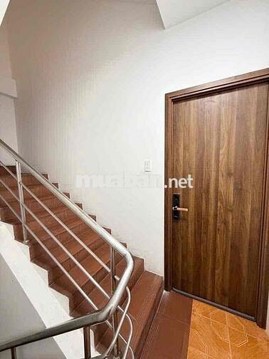 Nhà mặt tiền 5 tầng Bàu Cát - Tân Bình tiện kinh doanh (4,2m x 10m)