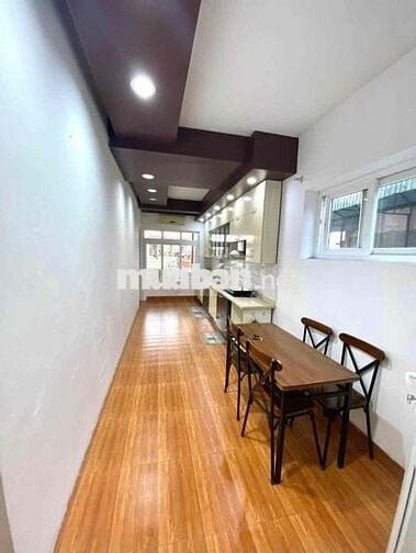 2N1K-70m2 10tr, full đồ, balcon to, Mặt Phố Đội Cấn- Ba Đình