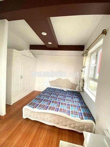 2N1K-70m2 10tr, full đồ, balcon to, Mặt Phố Đội Cấn- Ba Đình