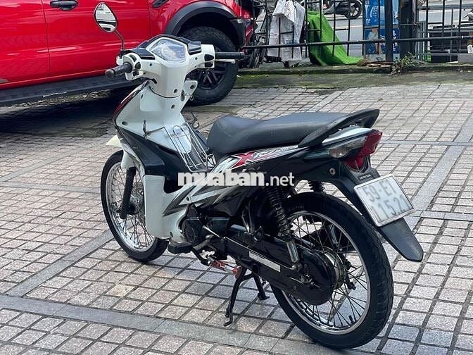 Wave Rsx 2011 zin trả trc 5tr nhận xe bao nợ xấu