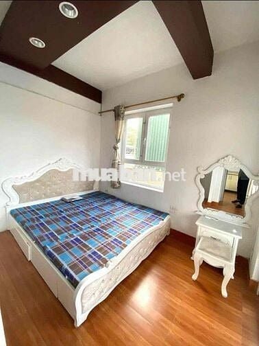 2N1K-70m2 10tr, full đồ, balcon to, Mặt Phố Đội Cấn- Ba Đình