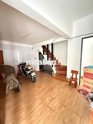 Nhà mặt tiền 5 tầng Bàu Cát - Tân Bình tiện kinh doanh (4,2m x 10m)