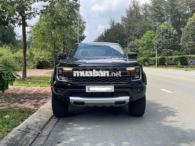 Ford Raptor 2.0L 4x4 AT 2025 - Siêu lướt 6000km
