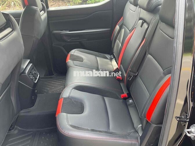 Ford Raptor 2.0L 4x4 AT 2025 - Siêu lướt 6000km
