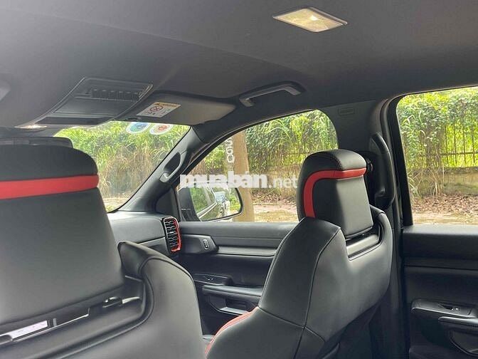 Ford Raptor 2.0L 4x4 AT 2025 - Siêu lướt 6000km