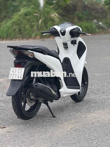 honda- Sh 125 CBS 2018 bs43