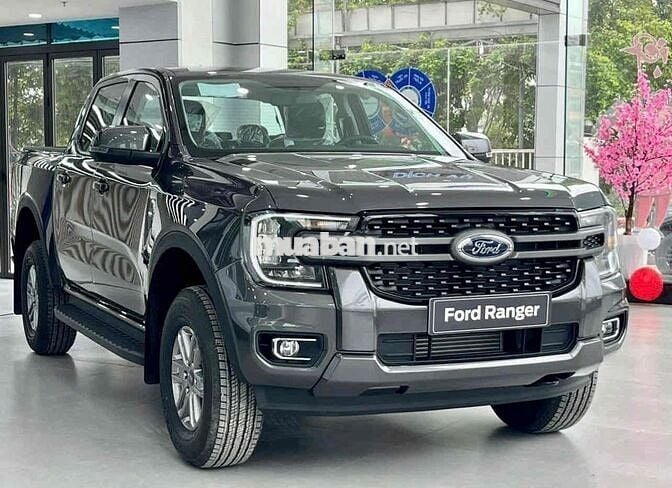 Ford Ranger ưu đãi hấp dẫn xả hàng cuối năm